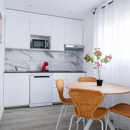 Salatan Apartments, Plaza Paris Apartmán