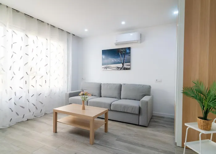 Daire Salatan Apartments, Plaza Paris *