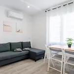Apartament Salatan Apartments, Plaza Paris