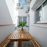 Salatan Apartments, Plaza Paris *