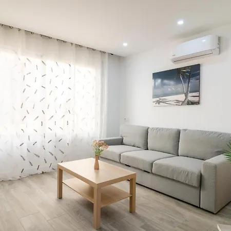 Salatan Apartments, Plaza Paris *