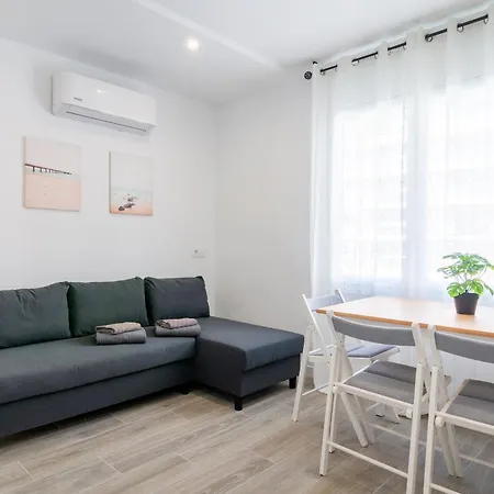 Daire Salatan Apartments, Plaza Paris *