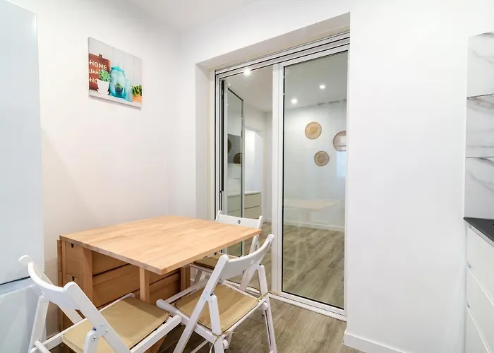 Salatan Apartments, Plaza Paris Appartement