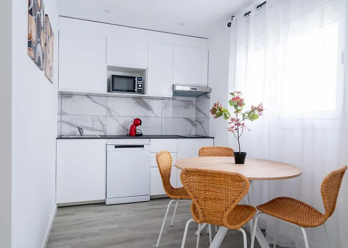 Salatan Apartments, Plaza Paris Appartement