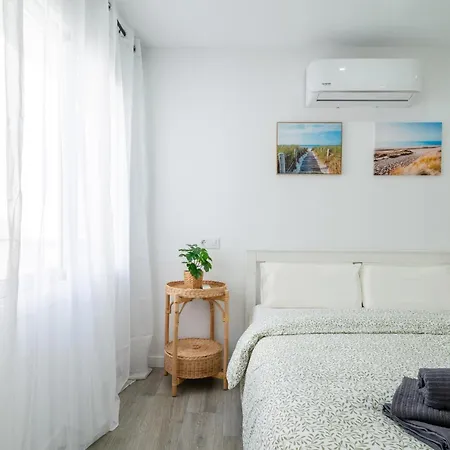 Salatan Apartments, Plaza Paris Lägenhet *