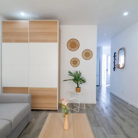 Salatan Apartments, Plaza Paris Lägenhet