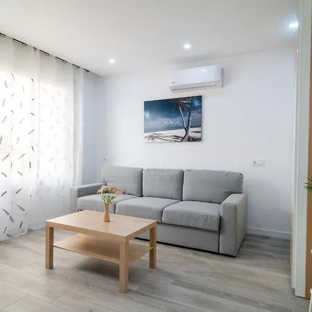 아파트 Salatan Apartments, Plaza Paris *