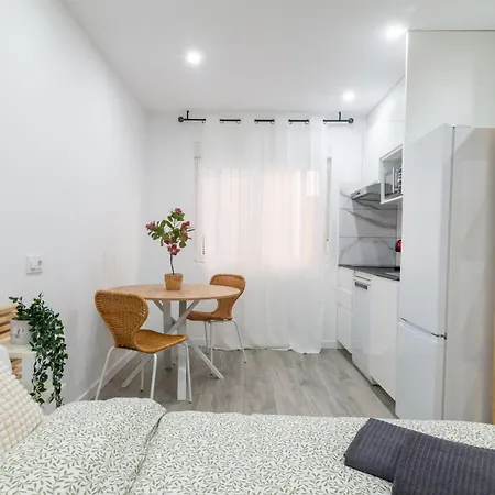 Salatan Apartments, Plaza Paris 아파트