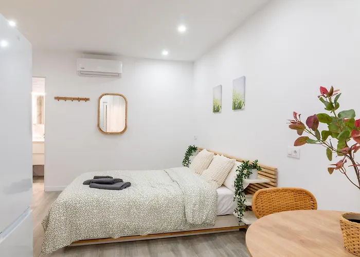 Salatan Apartments, Plaza Paris Appartamento