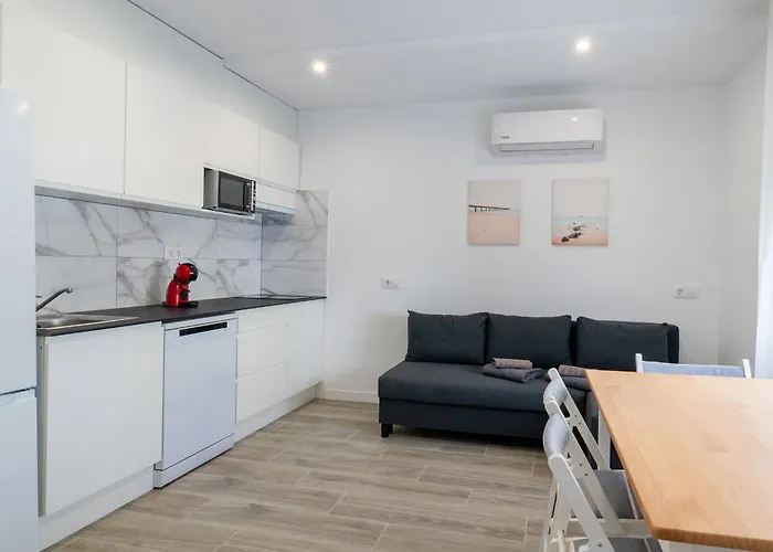 Salatan Apartments, Plaza Paris Appartamento Lloret de Mar