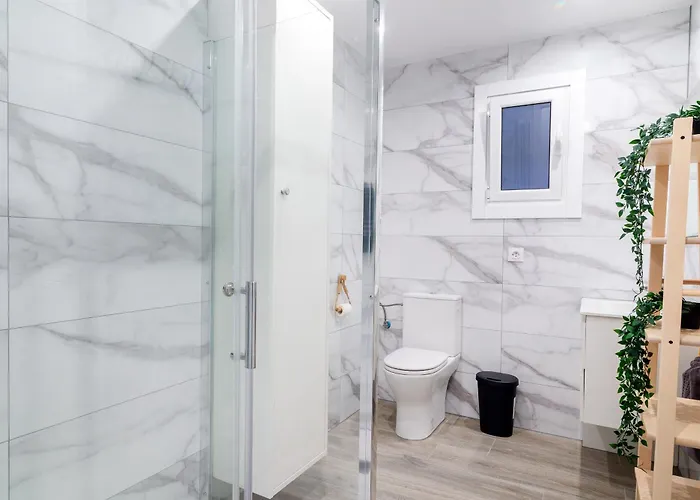 Salatan Apartments, Plaza Paris Lloret de Mar