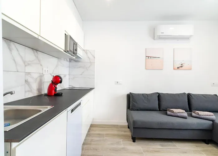 Salatan Apartments, Plaza Paris Appartamento Lloret de Mar