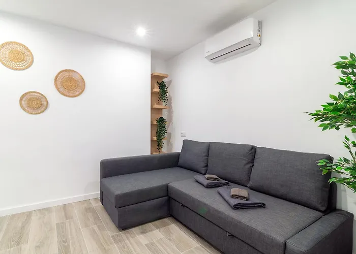 Salatan Apartments, Plaza Paris Appartamento *